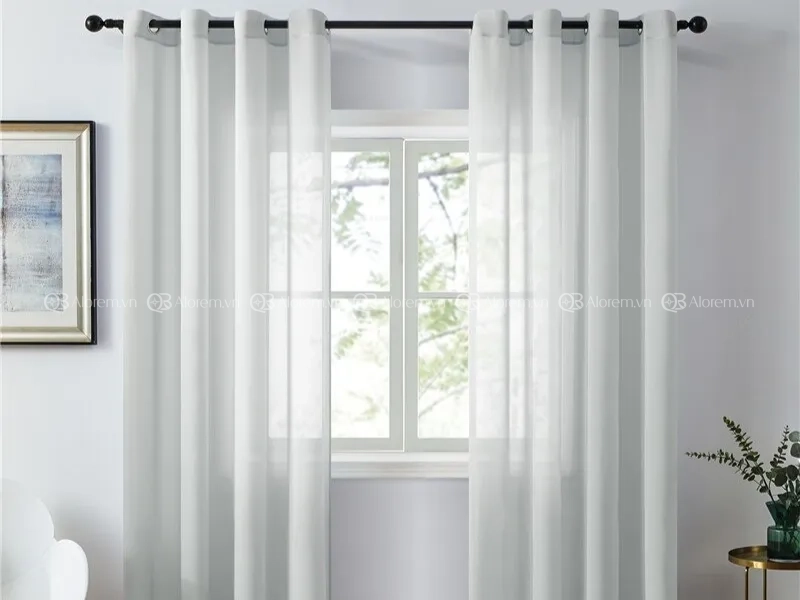 Rèm vải voan phong cách mềm mại và sang trọng cho không gian phòng ngủ