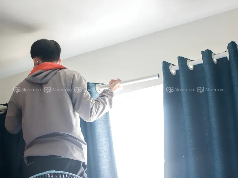 Cách lắp rèm vải thanh tròn chi tiết, siêu đơn giản