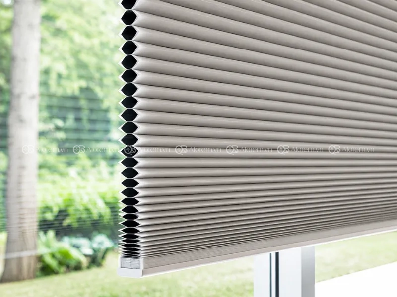Rèm tổ ong là gì? Đặc điểm cấu tạo 